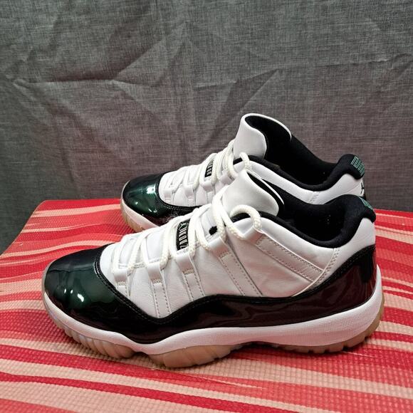 Nike Air Jordan 11 Retro Low Iridescent Emerald 2018 Men's Size 10